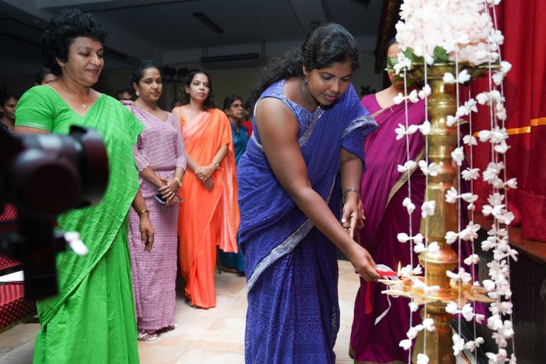 The-2024-annual-concert-at-the-institute-of-english-studies-maharagama (16)