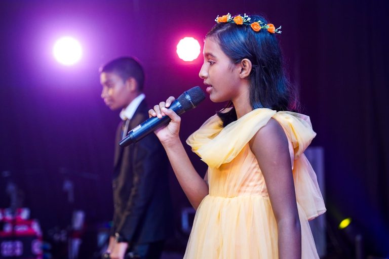 The-2024-annual-concert-at-the-institute-of-english-studies-maharagama (42)