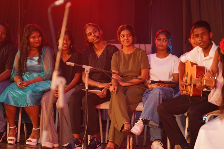 The-2024-annual-concert-at-the-institute-of-english-studies-maharagama (58)