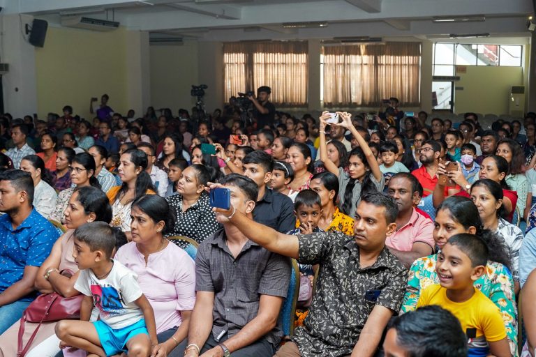 The-2024-annual-concert-at-the-institute-of-english-studies-maharagama (71)