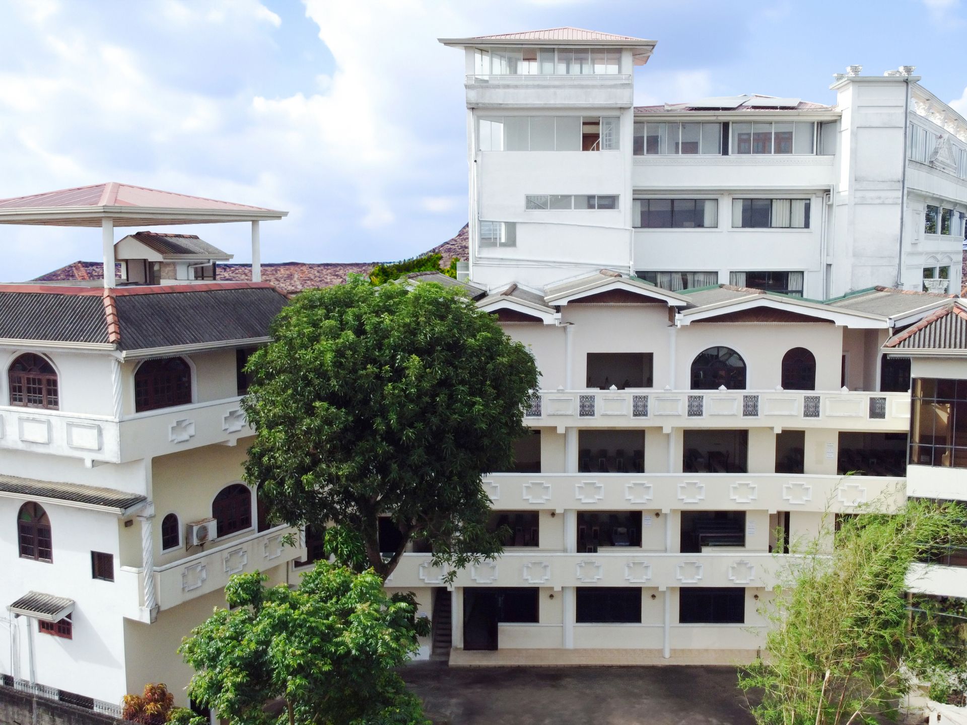 Institute-of-english-studies-maharagama
